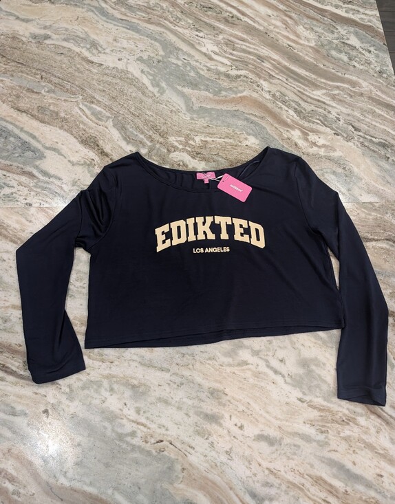 Edikted Tops - Edikted Navy Crop Tee